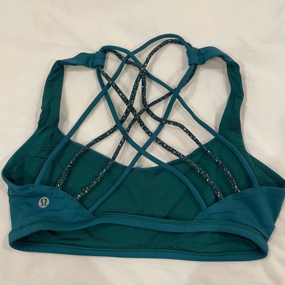 lululemon Bra-Size 8 - Picture 2 of 3